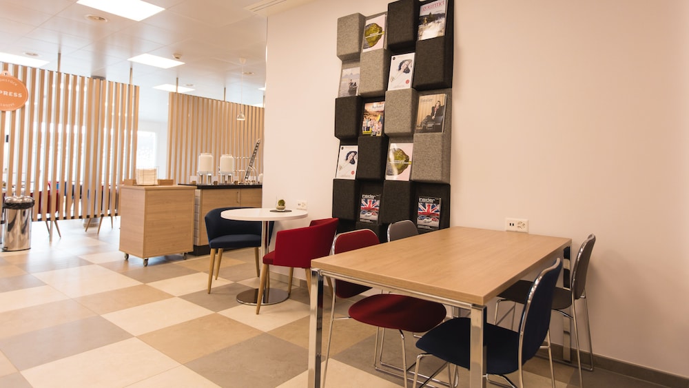 Holiday Inn Express Luzern-Neuenkirch 49/65