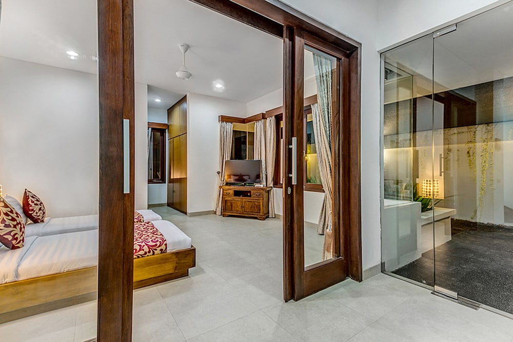 Bali Diamond Villas 12/86