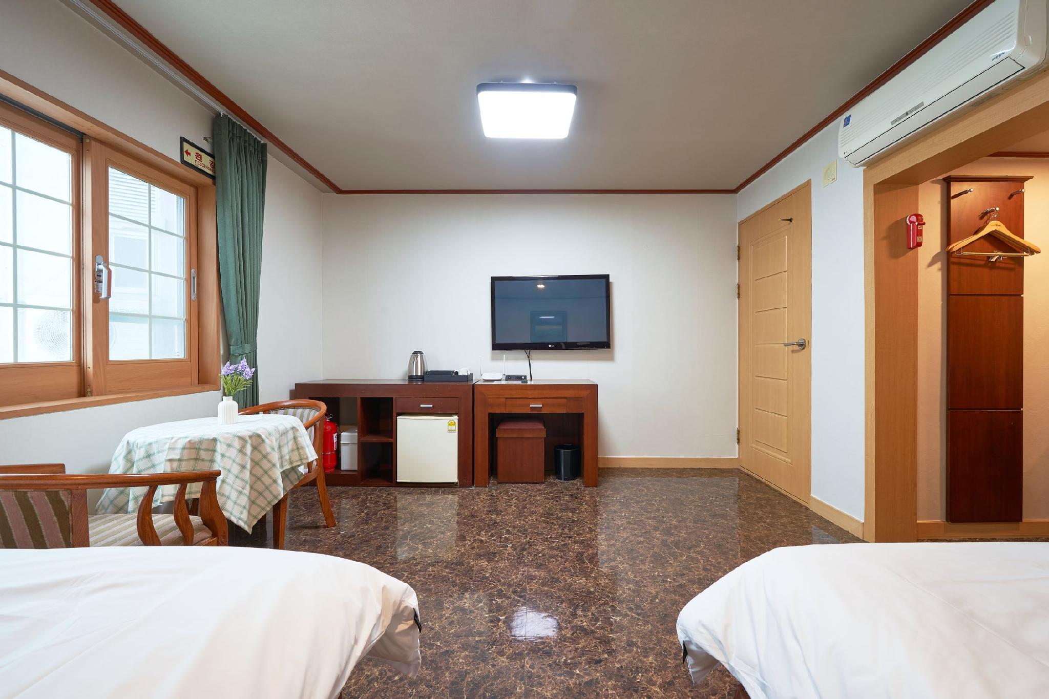 Jeju Golf Hotel 27/50