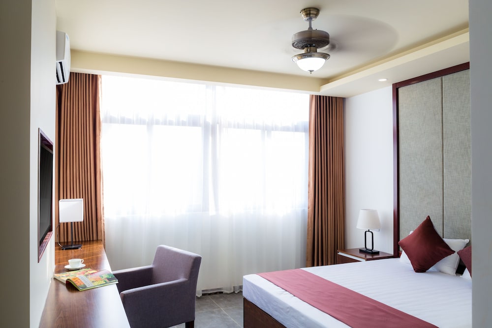 Jie Jie Beach Hotel 5/45