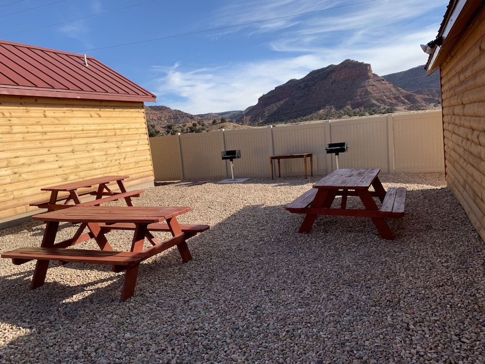 Red Canyon Cabins 9/18