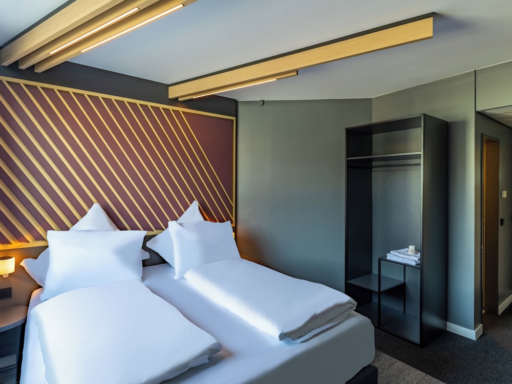 غرفة بريميوم بسرير كينج، B&B HOTEL Aachen City-Ost 8/10