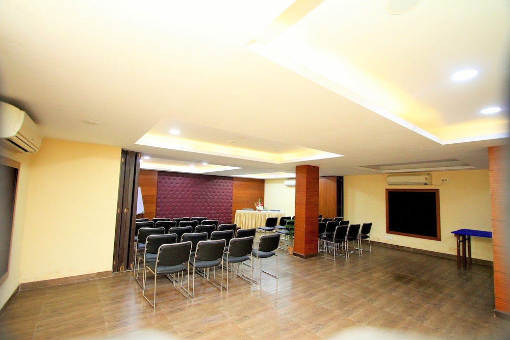 Hotel Crestwood 26/29