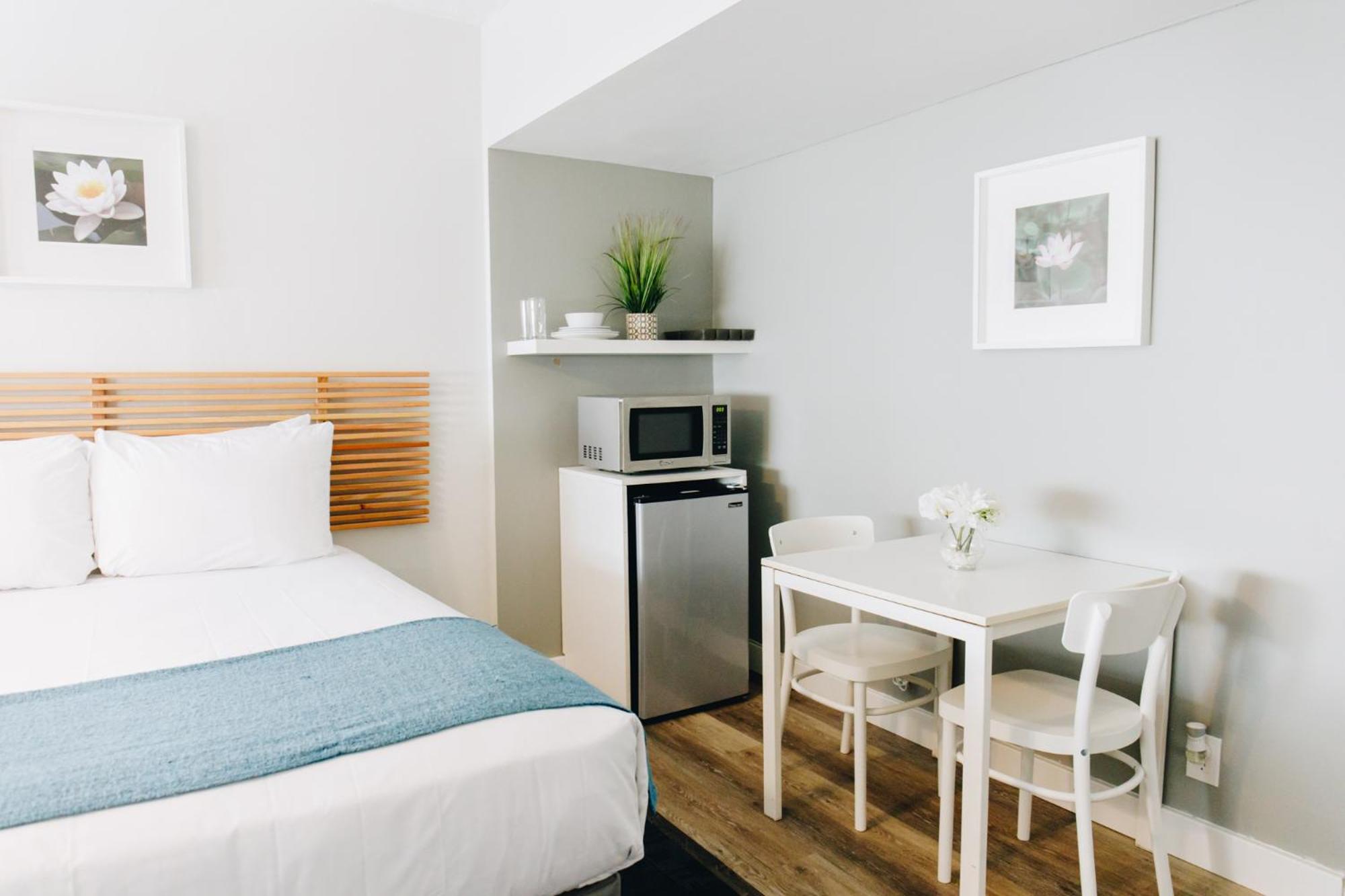 Deluxe, 2 Double Beds
