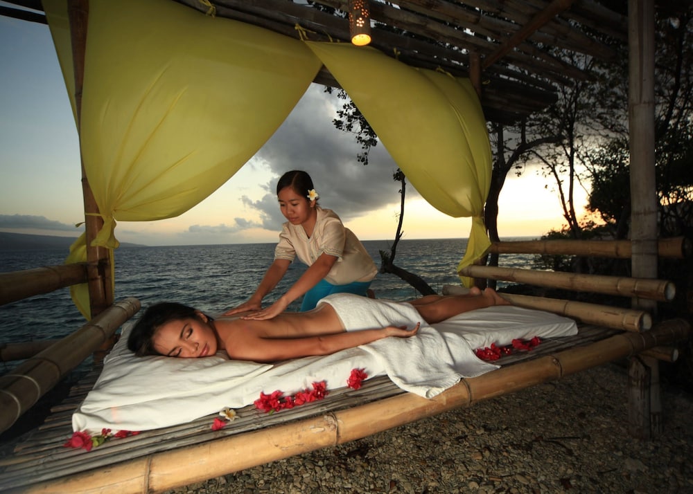 Bluewater Sumilon Island Resort 23/50