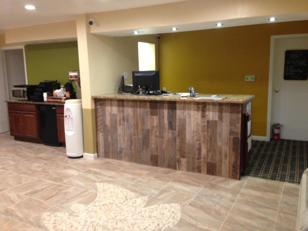 Budget Inn 5/21