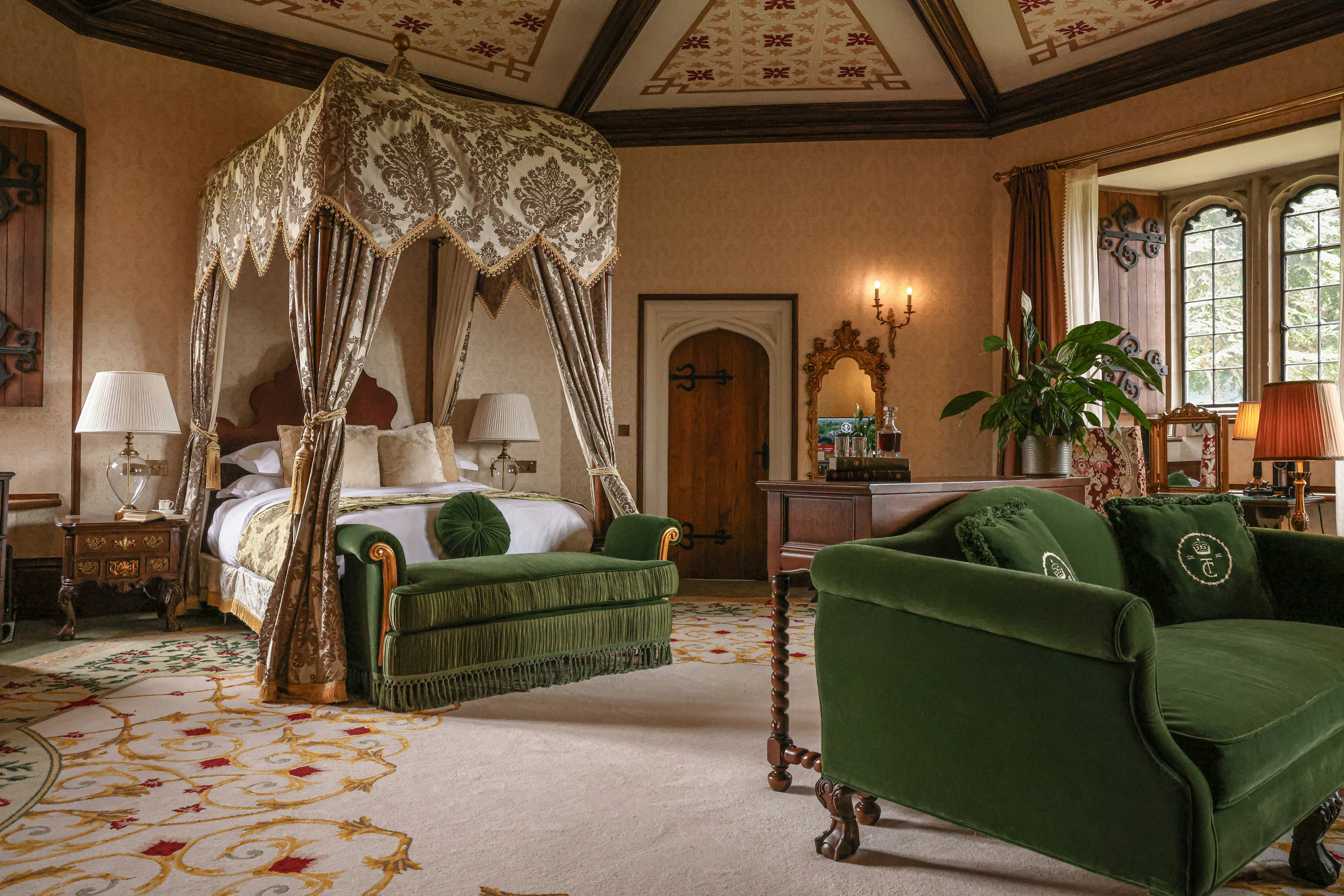 Thornbury Castle 5/24