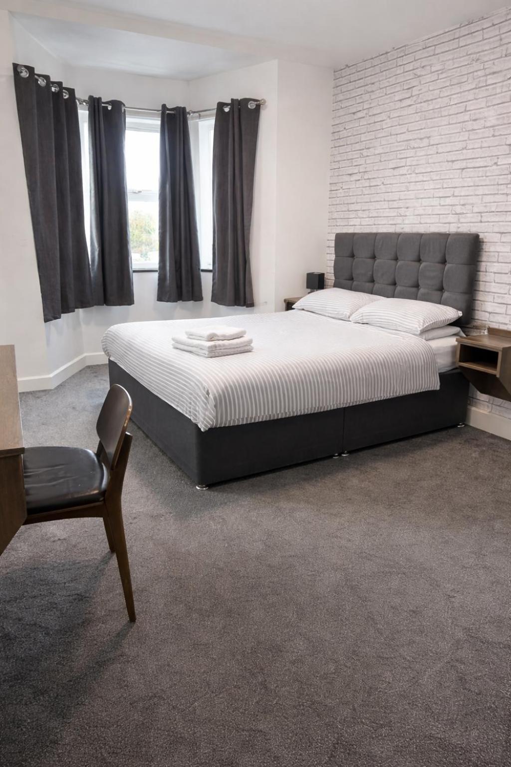 The Beverley Hotel 16/42