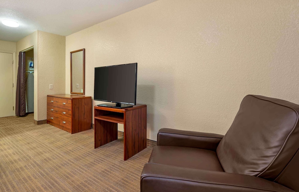 Extended Stay America - Fort Wayne - North 37/50