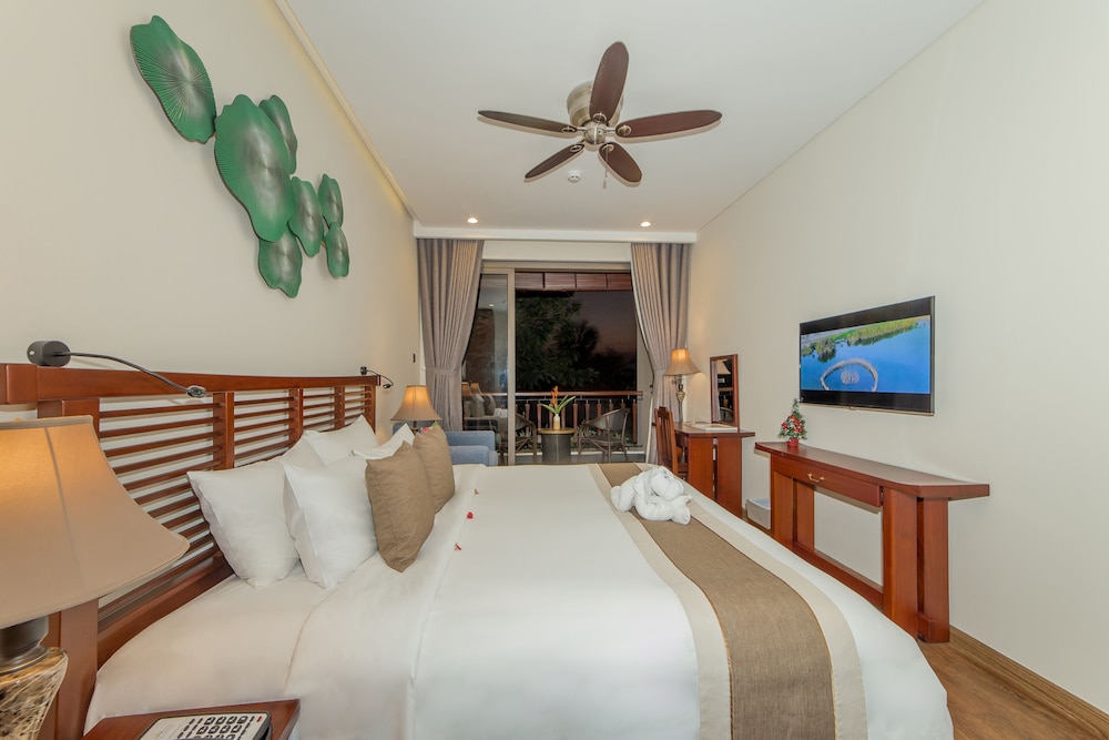 Silk Sense Hoi An River Resort 34/88