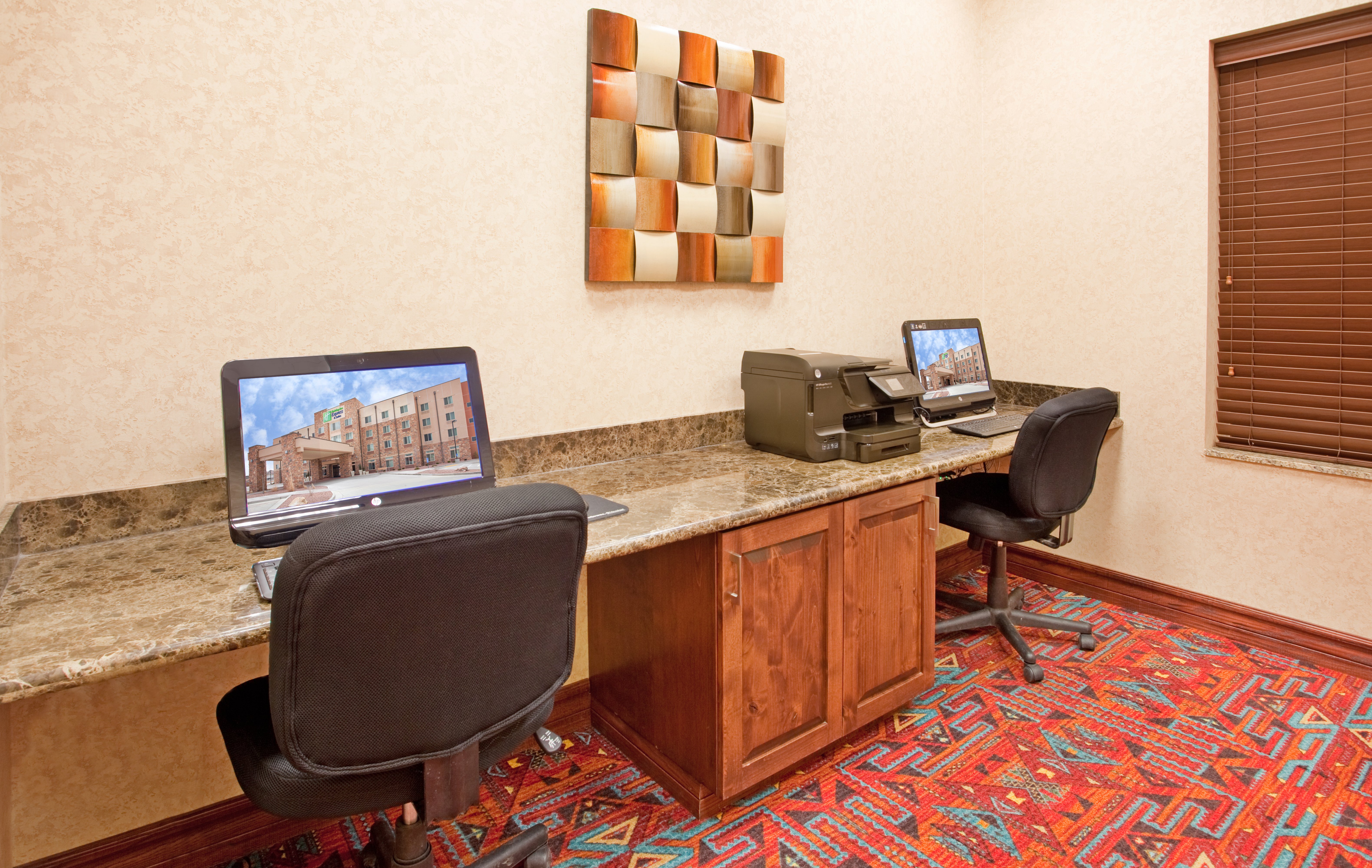 Holiday Inn Express Hotel Suites Gallup East 40/44