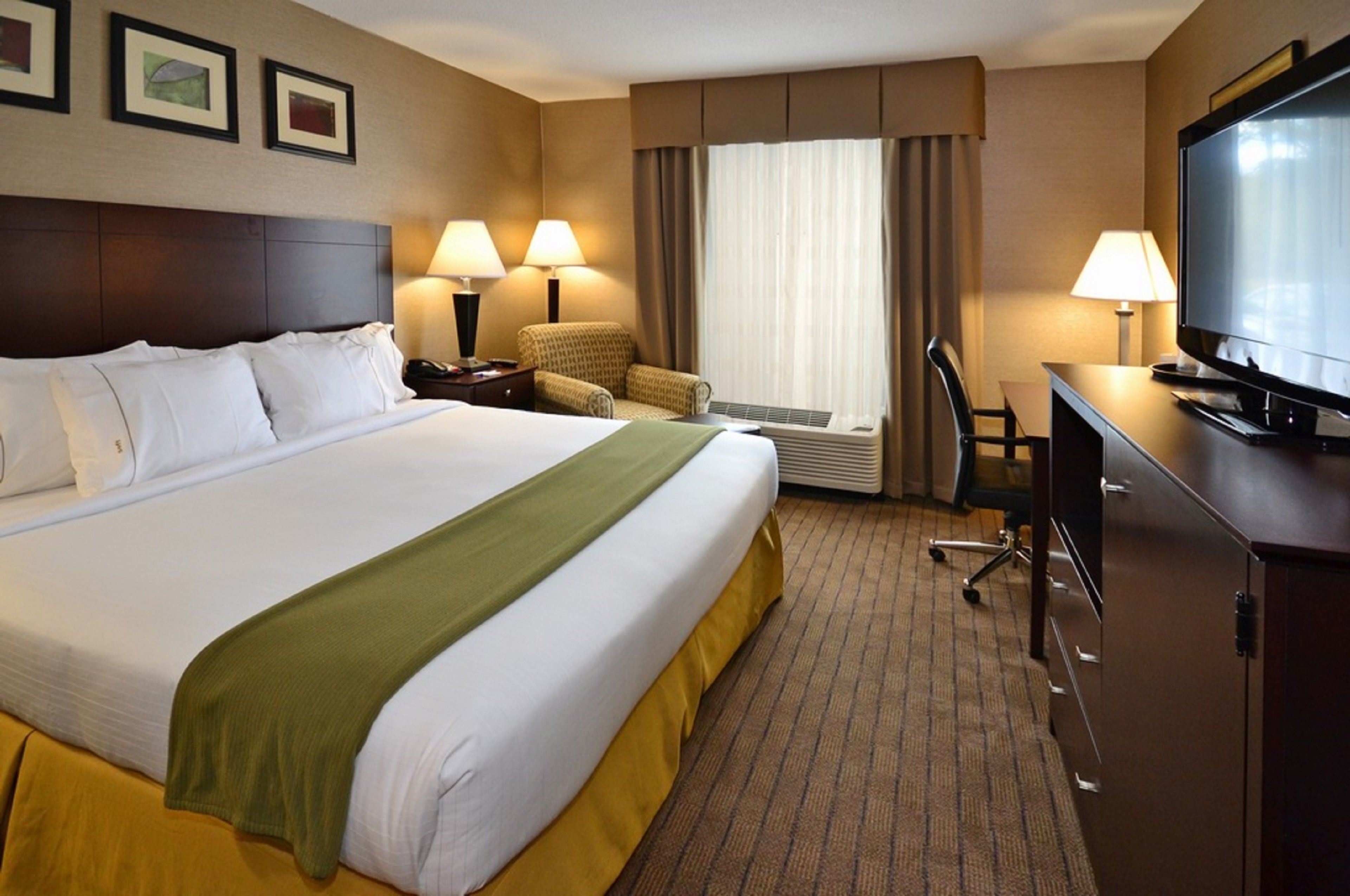 Holiday Inn Express Boston South Brockton 23/78