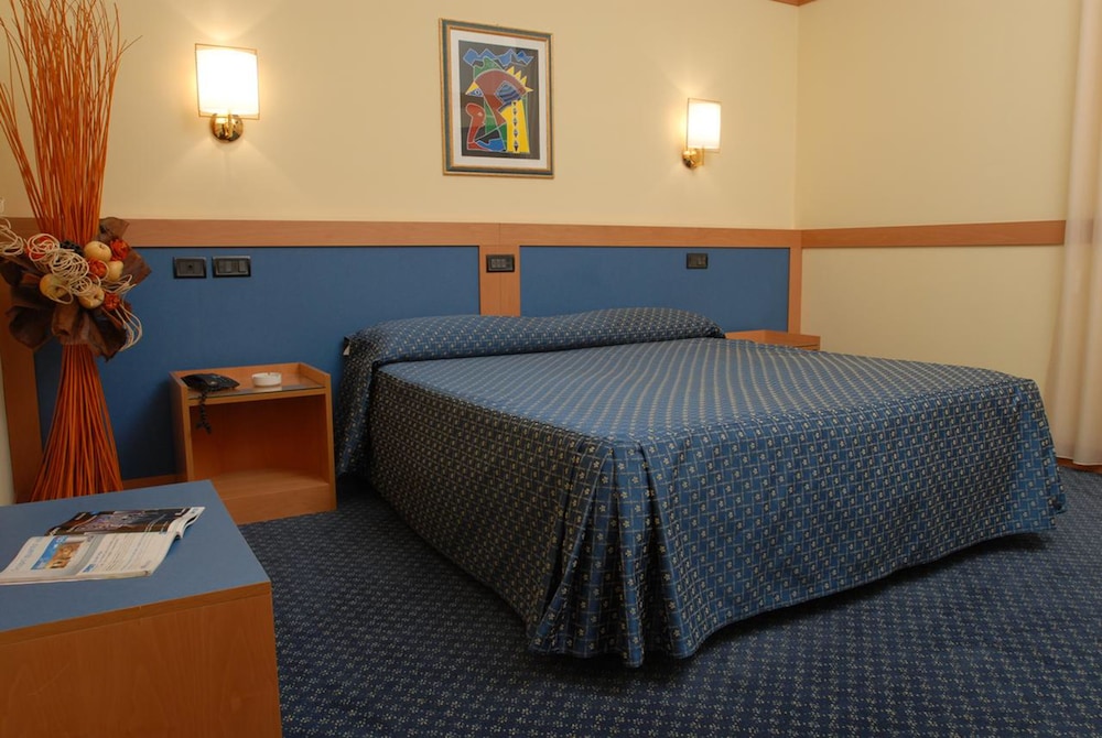 Hotel San Domenico al Piano 25/43