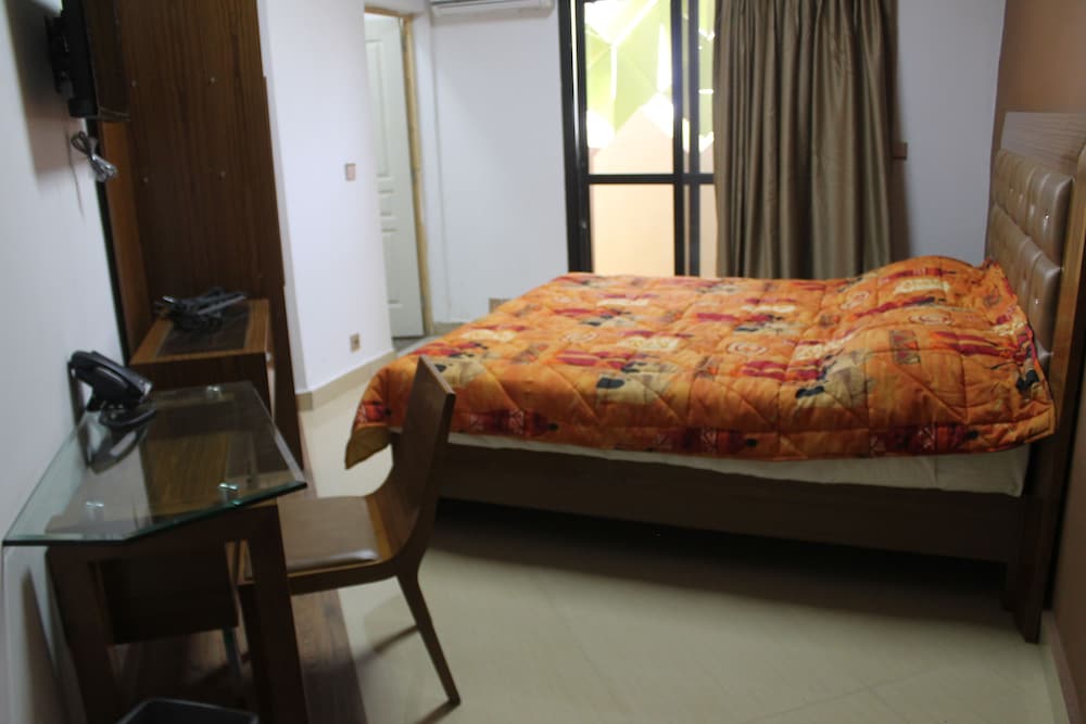Wakola Hôtel Cheikh Anta 6/31