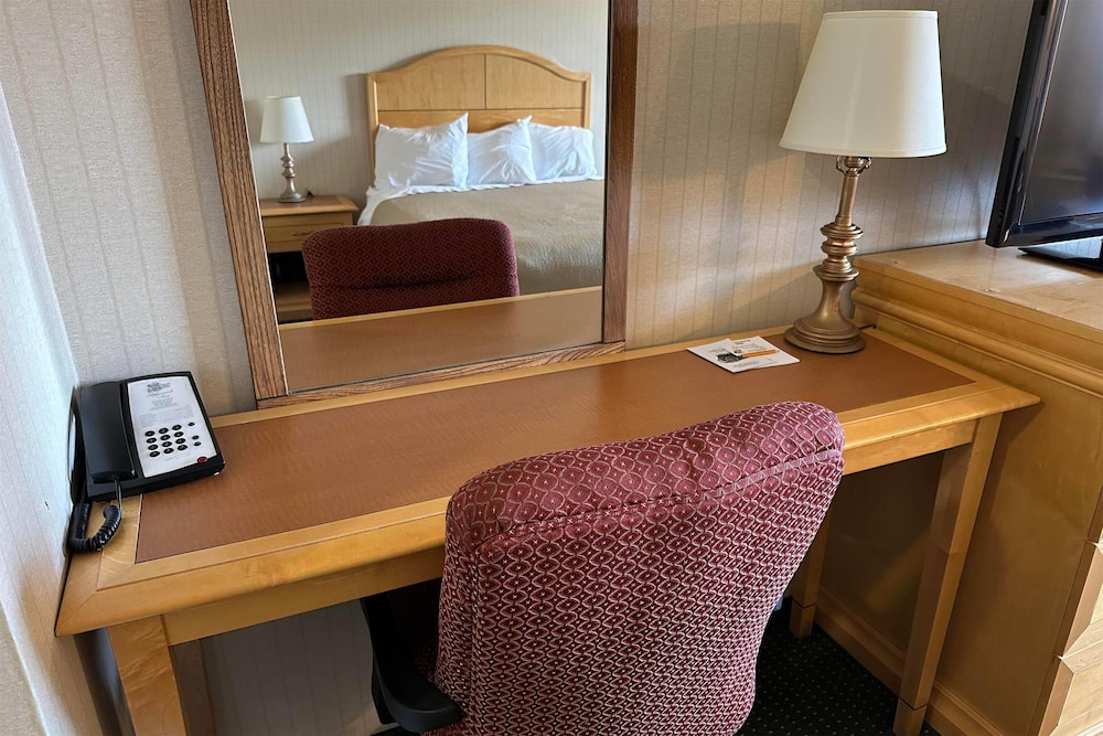 غرفة ديلوكس بسريرين كوين، Travelodge by Wyndham Chetwynd 4/5