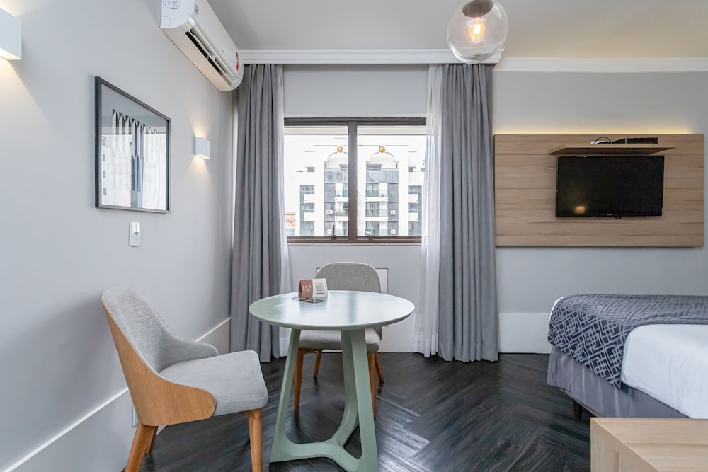 H4 Hotel La Residence Paulista 60/76