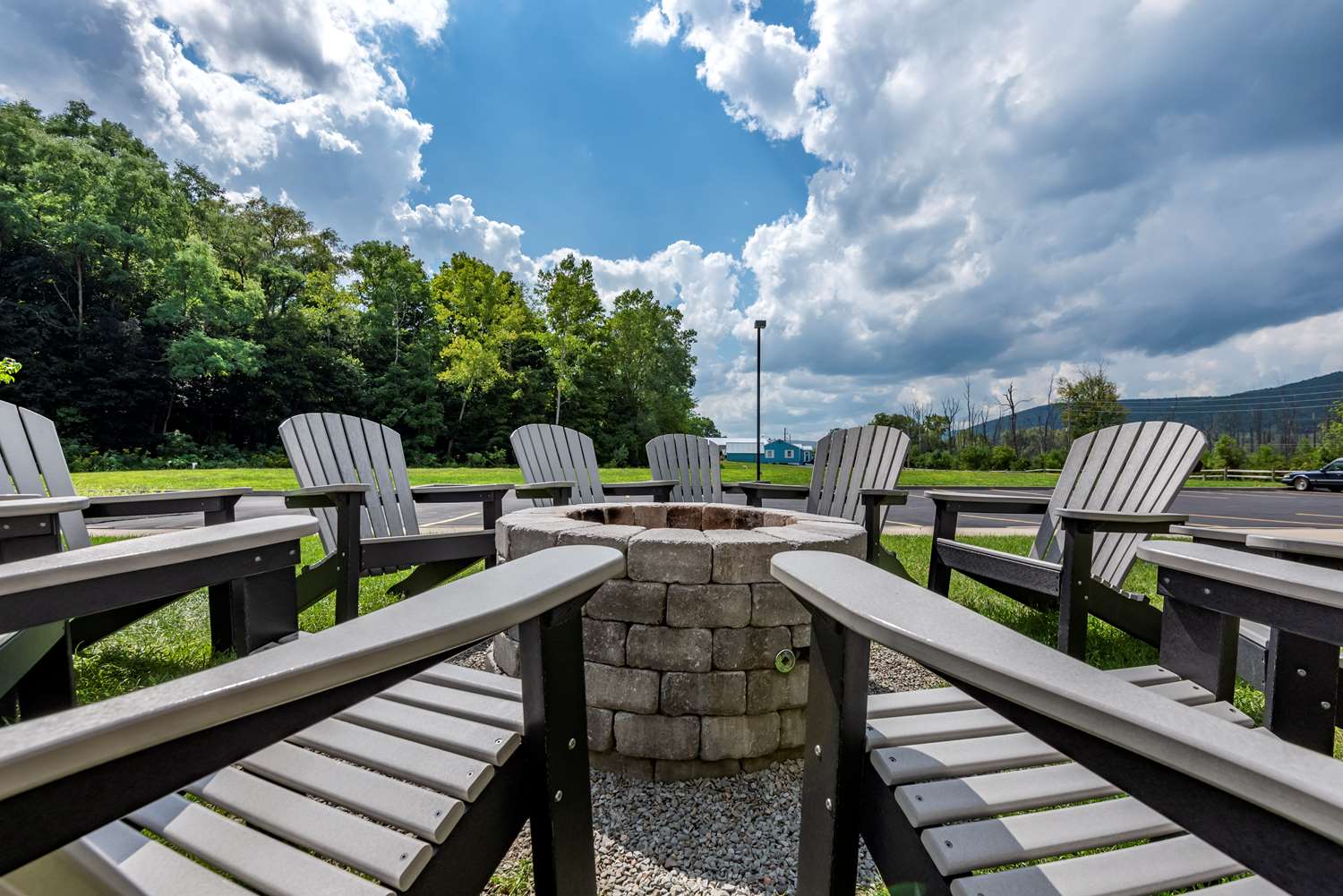 Best Western Plus The Hammondsport Hotel 50/51