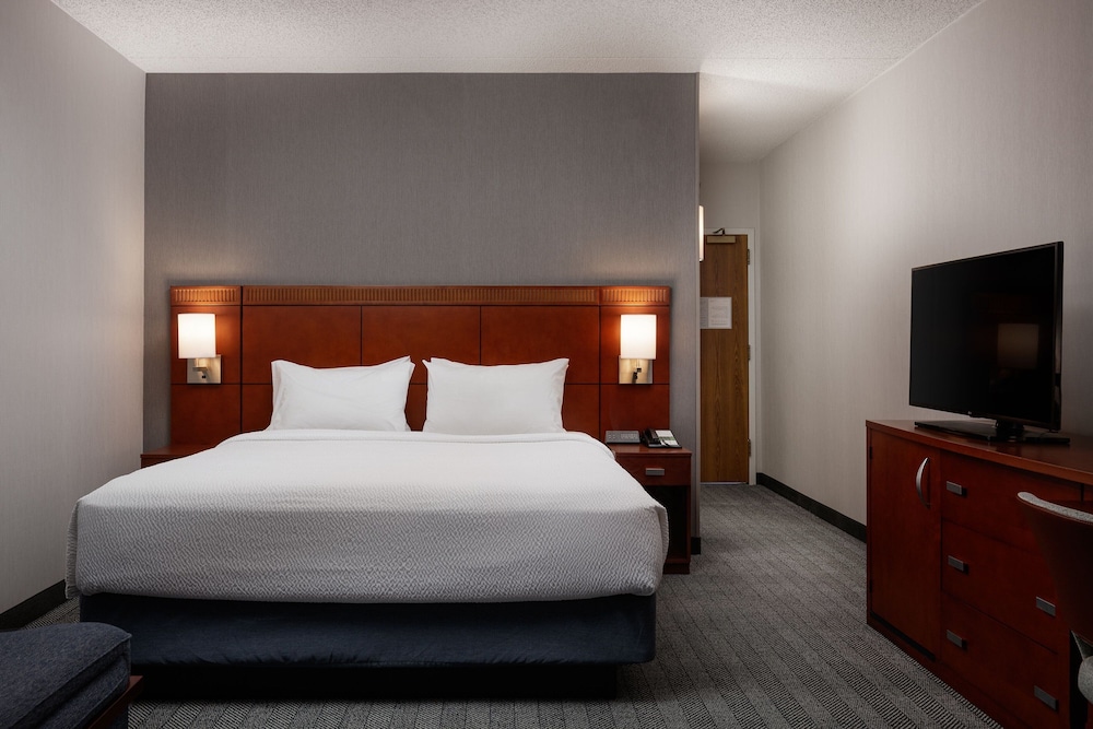 Courtyard by Marriott Denver Tech Center 8/50