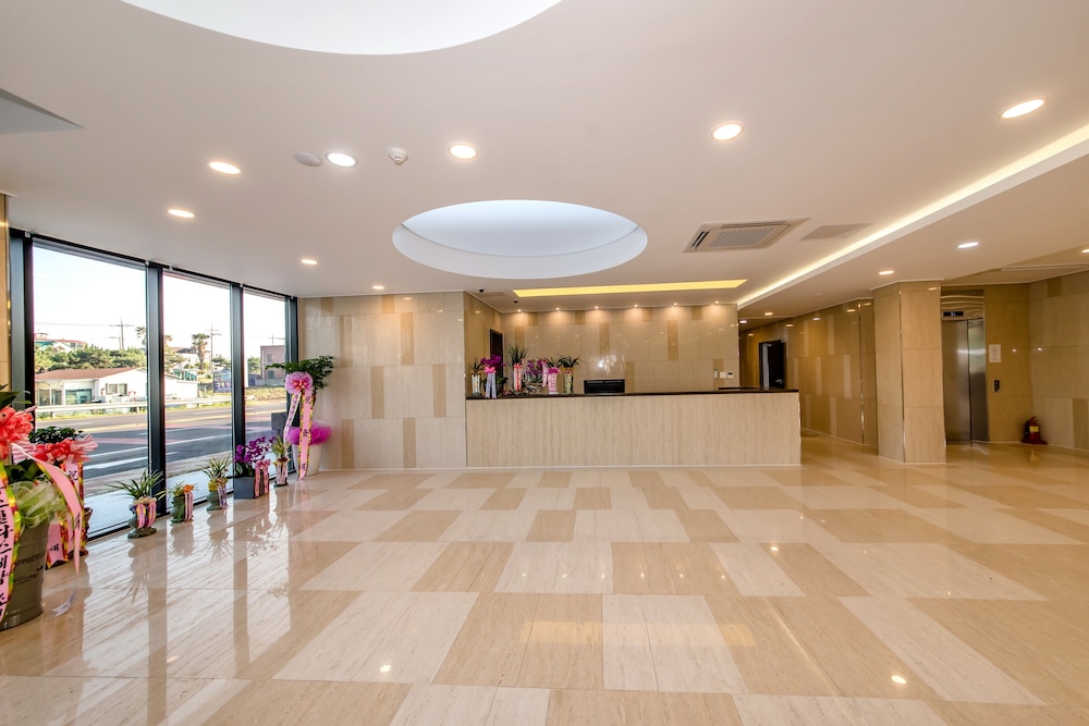 The Stay Century Hotel 9/48