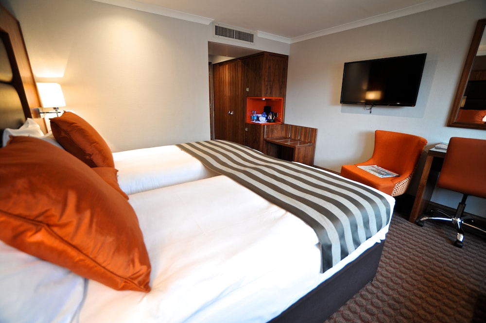 Frensham Pond Country House Hotel Spa 17/54
