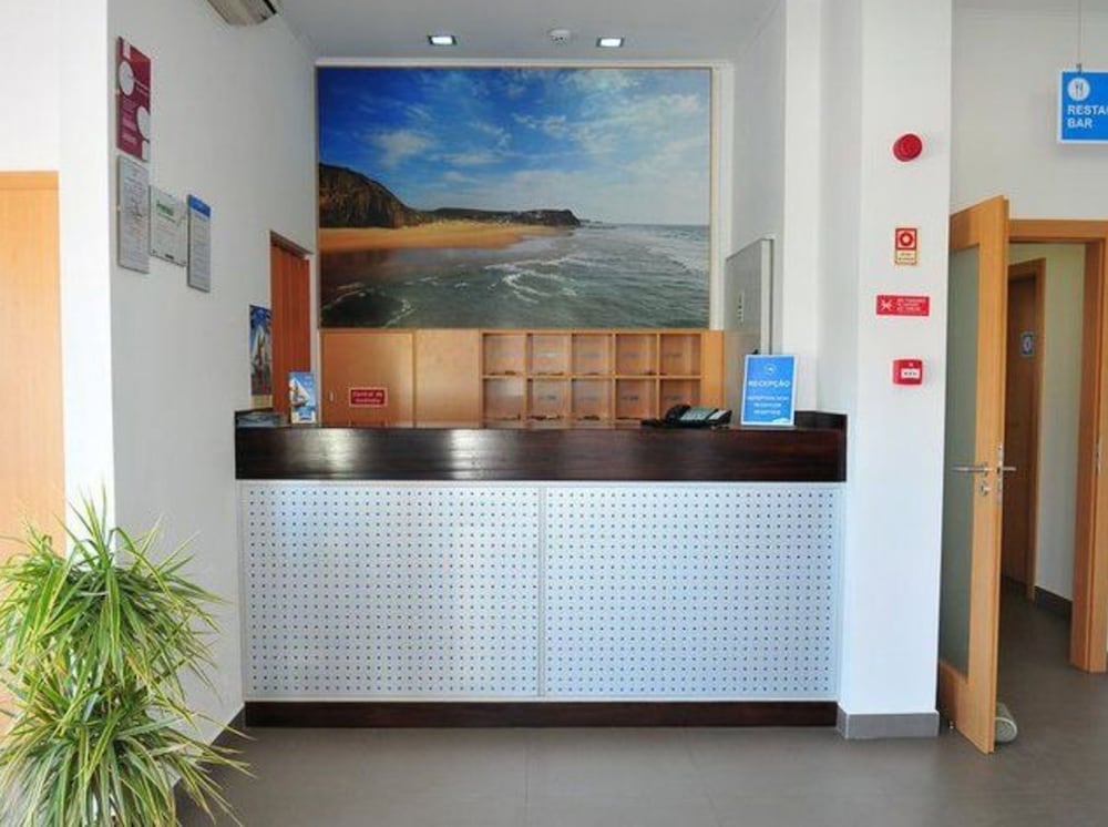 Vicentina Hotel 4/24