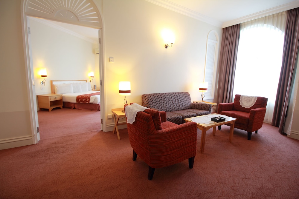 GRAND KAMPAR HOTEL 41/56