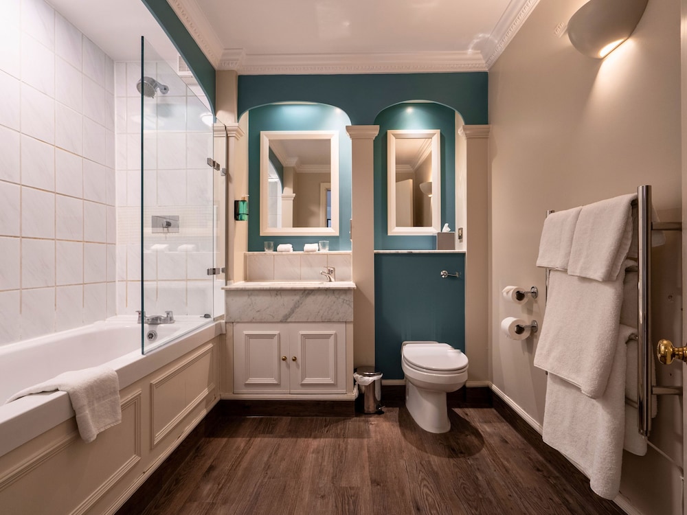 Villiers Hotel Buckingham 45/47