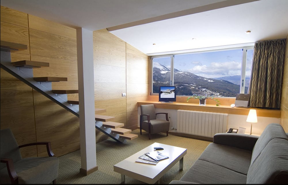 Sercotel Hotel and Spa La Collada 48/62