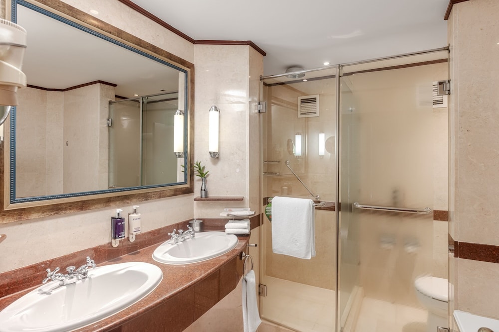 Deluxe, Twin Beds, Garden View