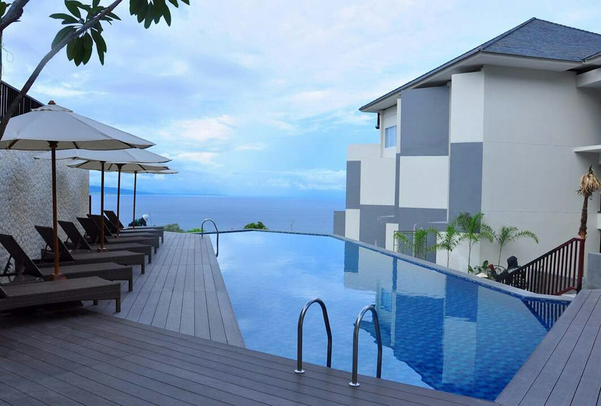 Swiss-Belinn Luwuk 22/39