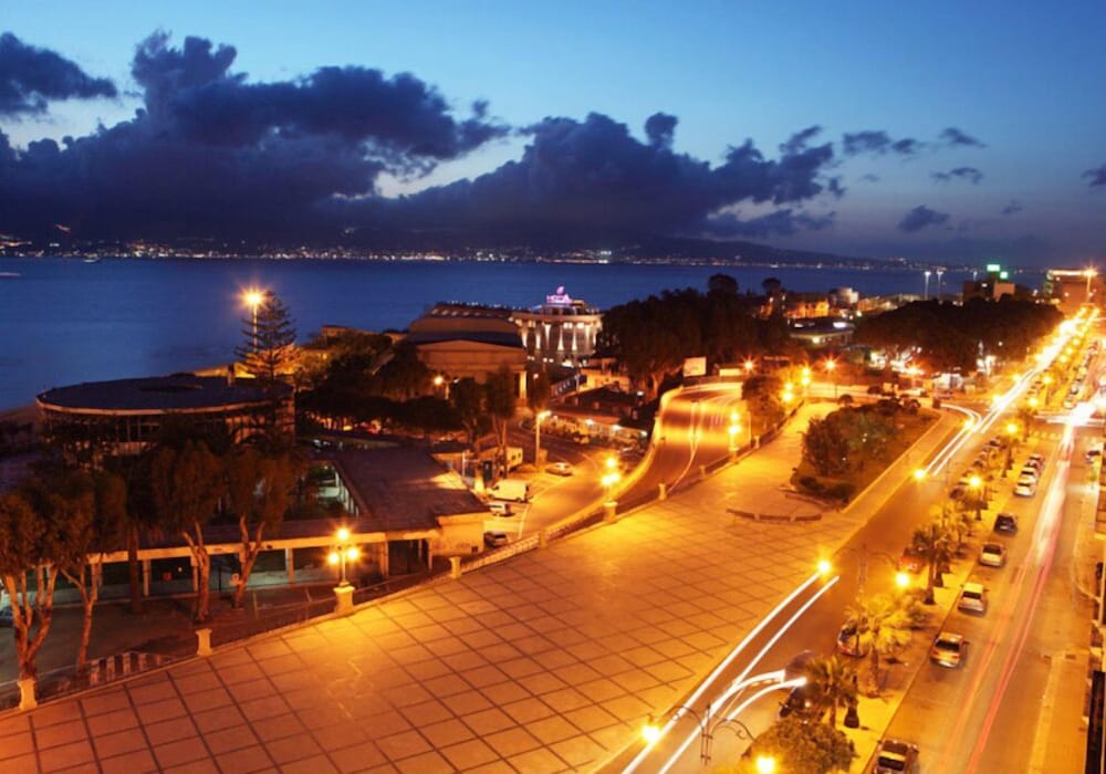 E Hotel Reggio Calabria 29/34