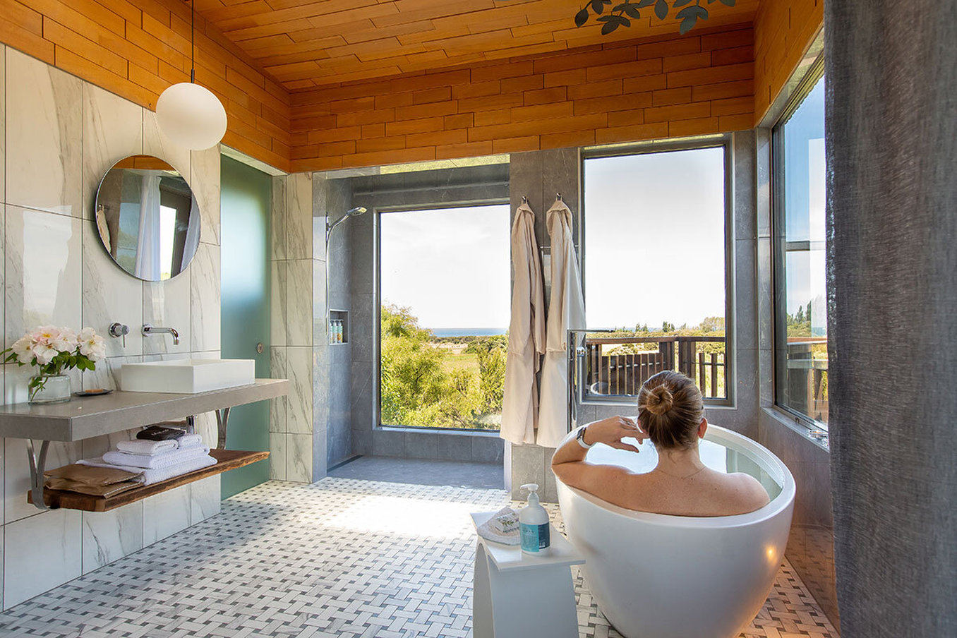 Hapuku Lodge 17/18