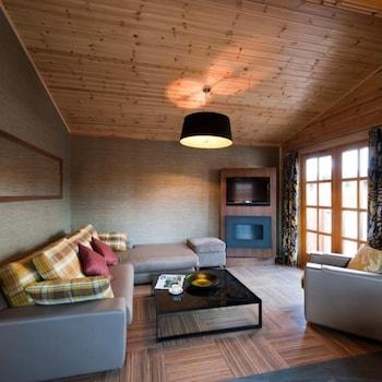 CLASSIC, LODGE, 2 BEDS