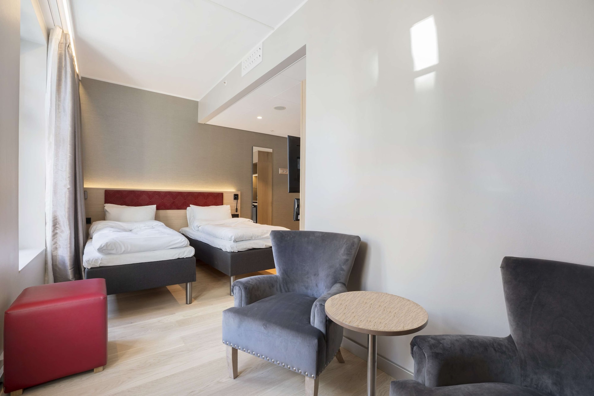 Superior, Twin Beds, Accessible, Bergen Harbour Hotel Worldhotels Crafted 2/7