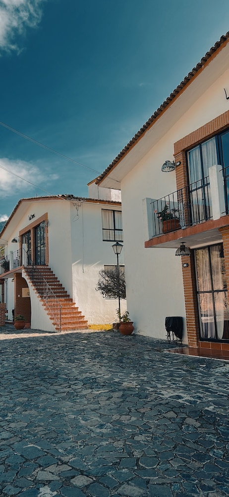 Villas de la Montaña 54/63