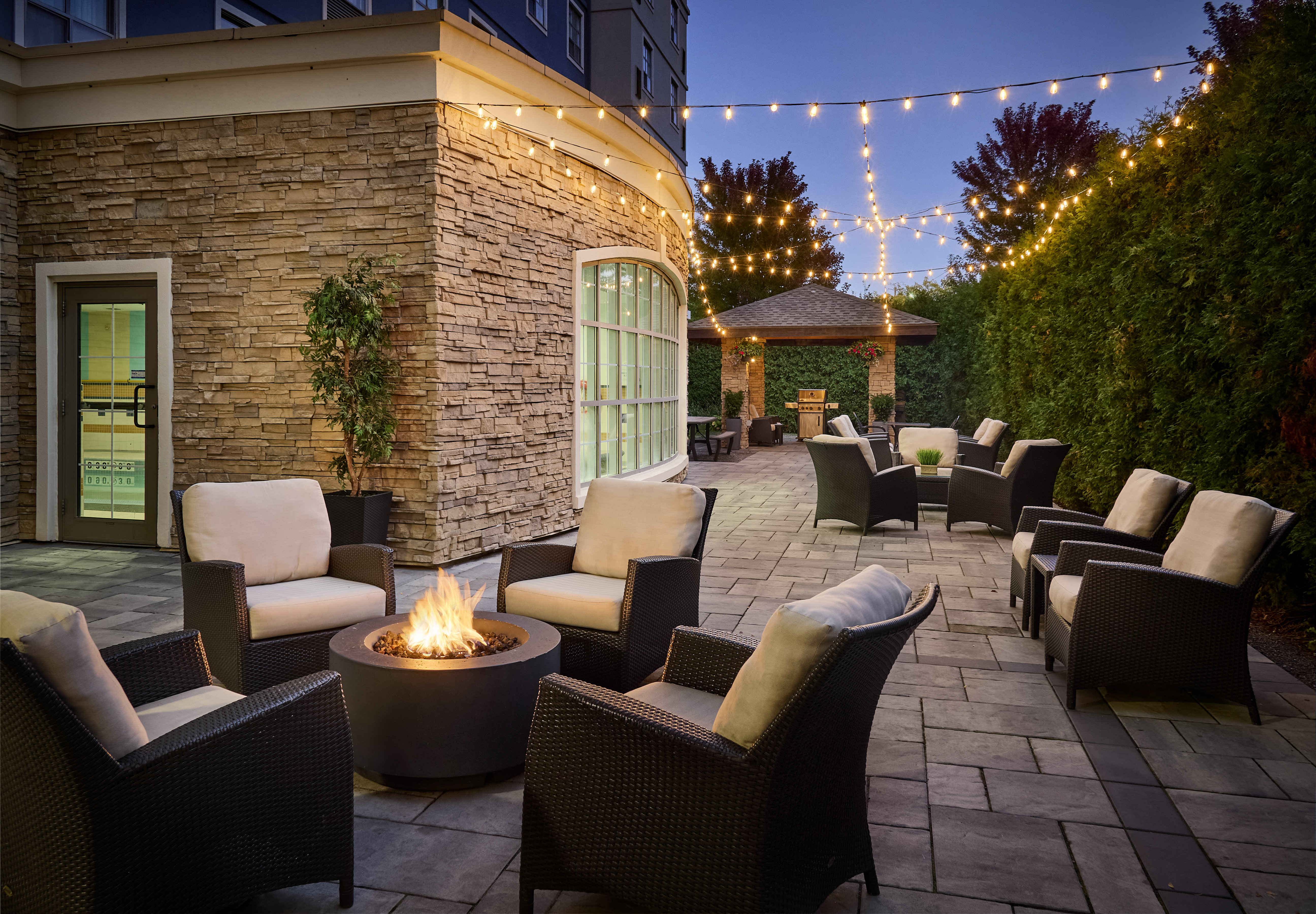 Staybridge Suites Oakville Burlington 48/78