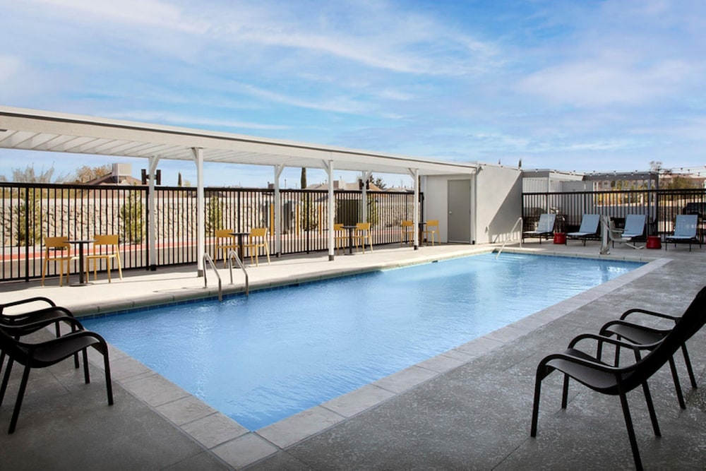 Home2 Suites by Hilton El Paso East Loop 375 47/50