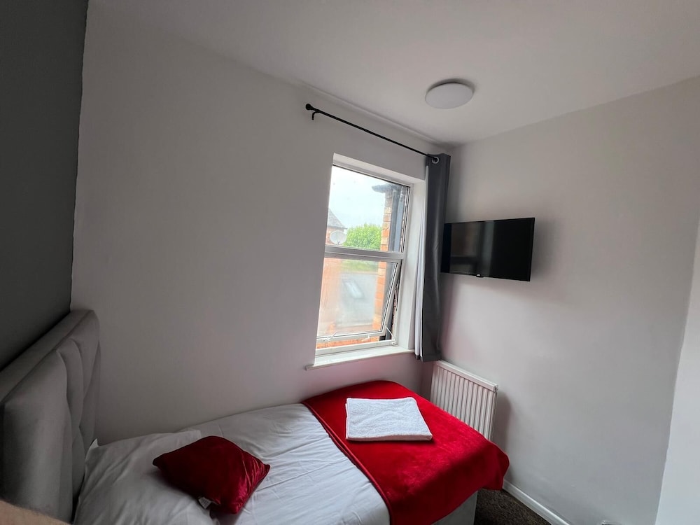 Campbell S Guest House 6/50