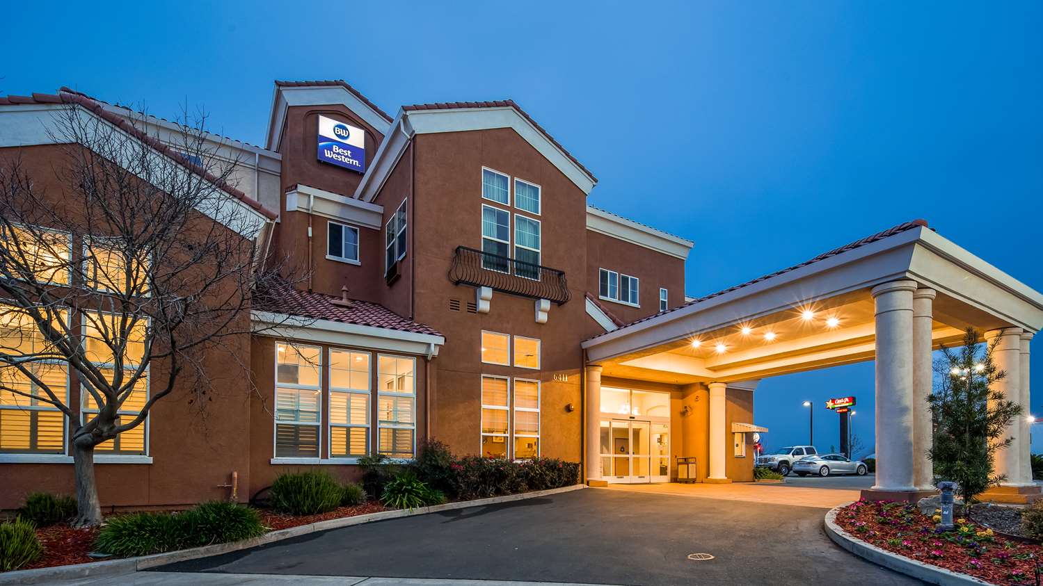 Best Western I-5 Inn & Suites 13/14