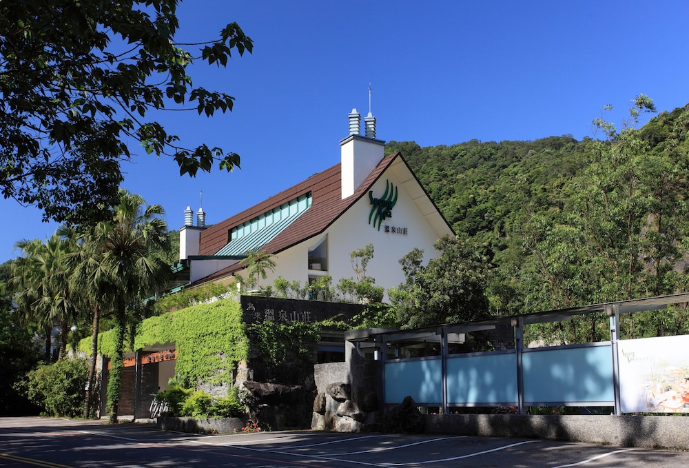 Spring Spa Hotel 2/48