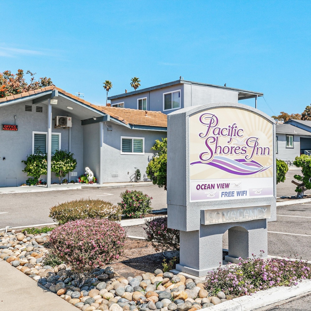 Pacific Shores Inn 2/56