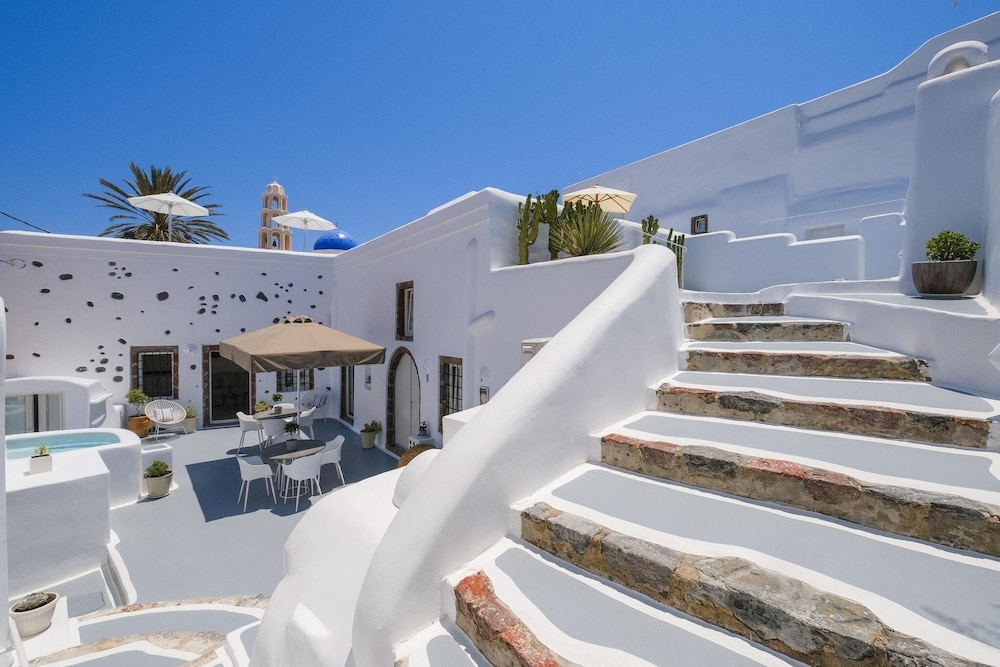 Radiant Santorini 2/45
