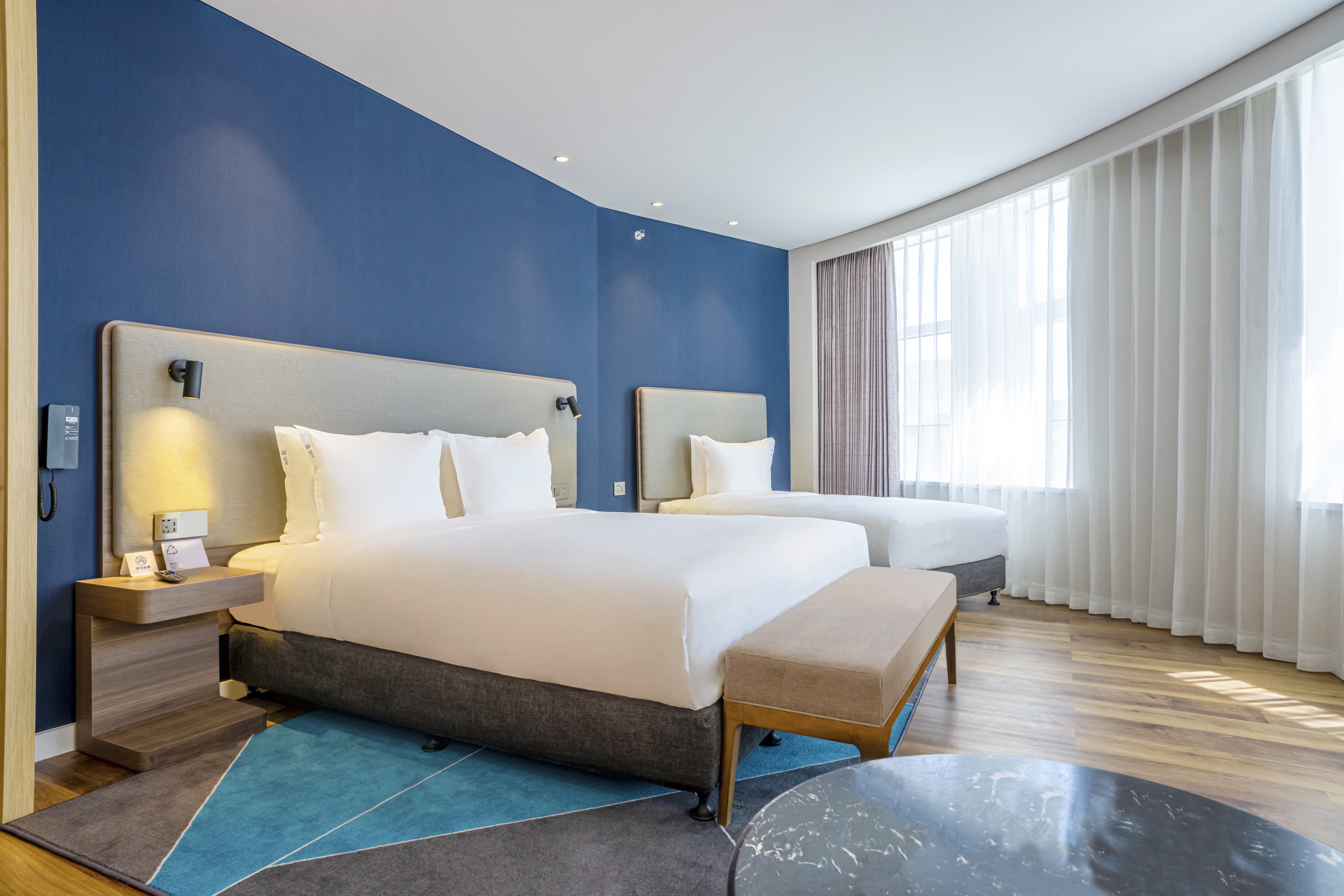 Holiday Inn Express Urumqi Station 8/23
