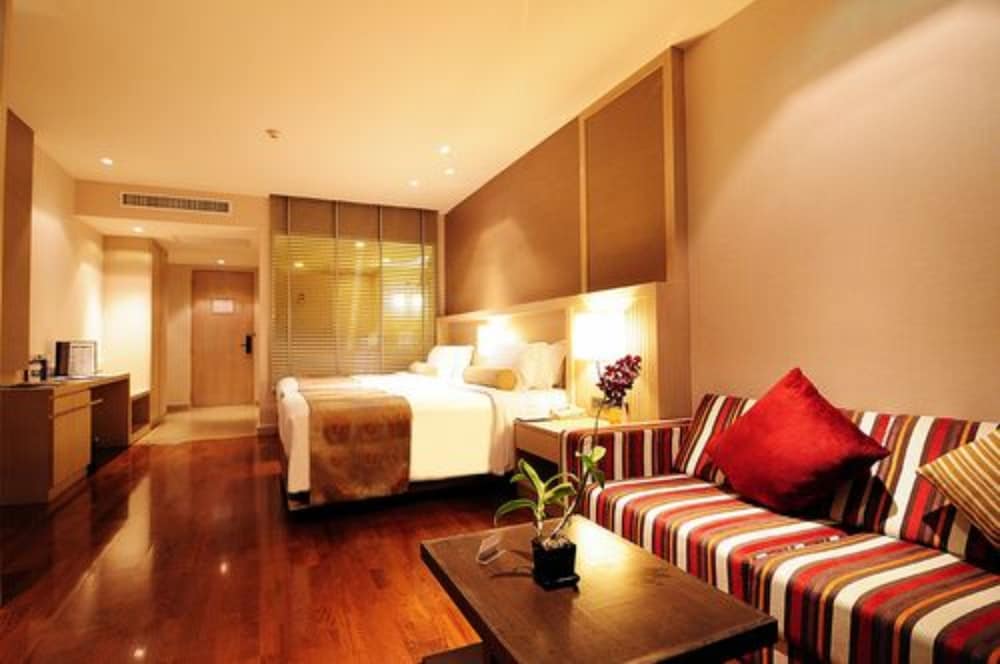 Signature Pattaya 47/70