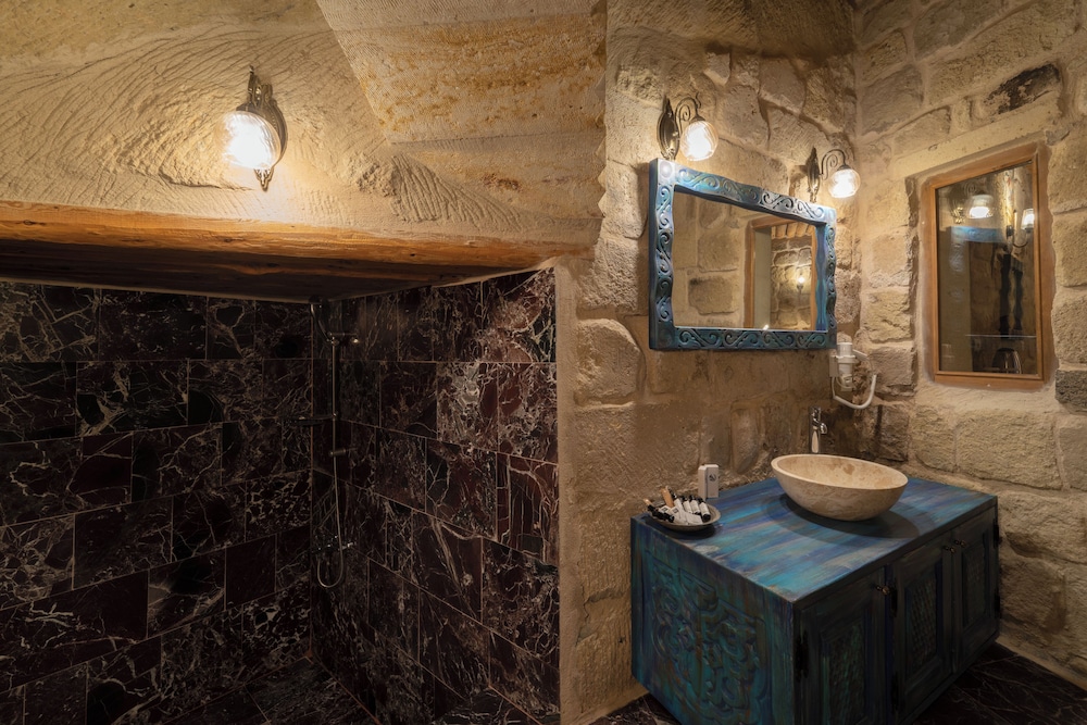 Cappadocia Palace Hotel 49/51
