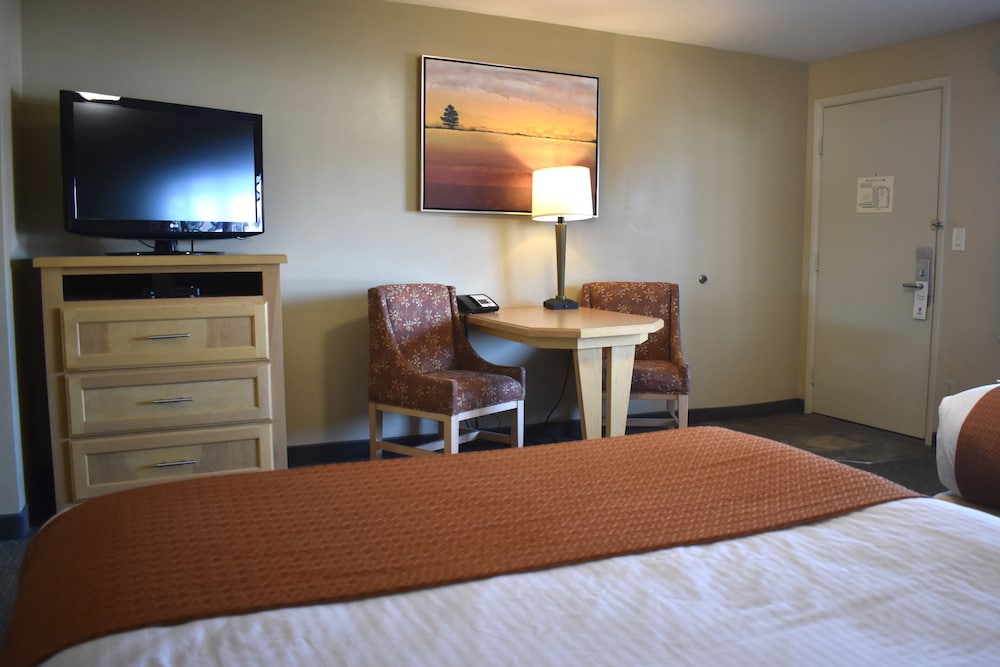 Best Western Driftwood Inn 15/38