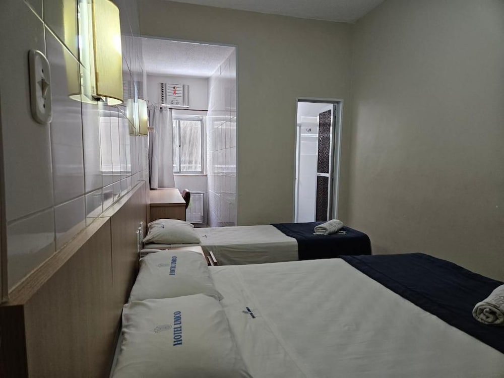 Hotel Único 42/42