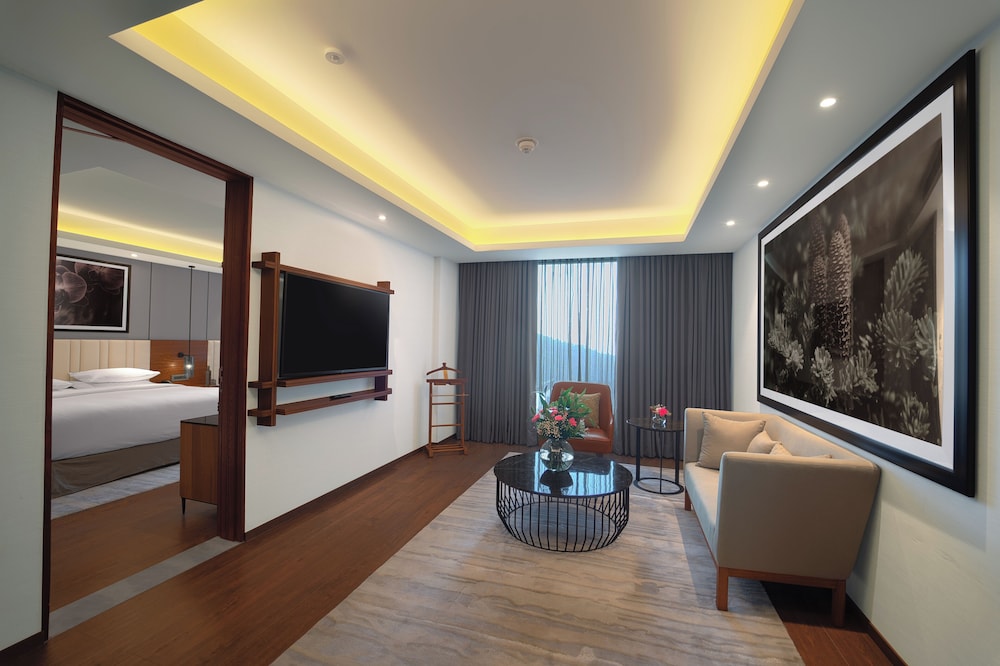 Hyatt Regency Dehradun Resort And Spa 15/25