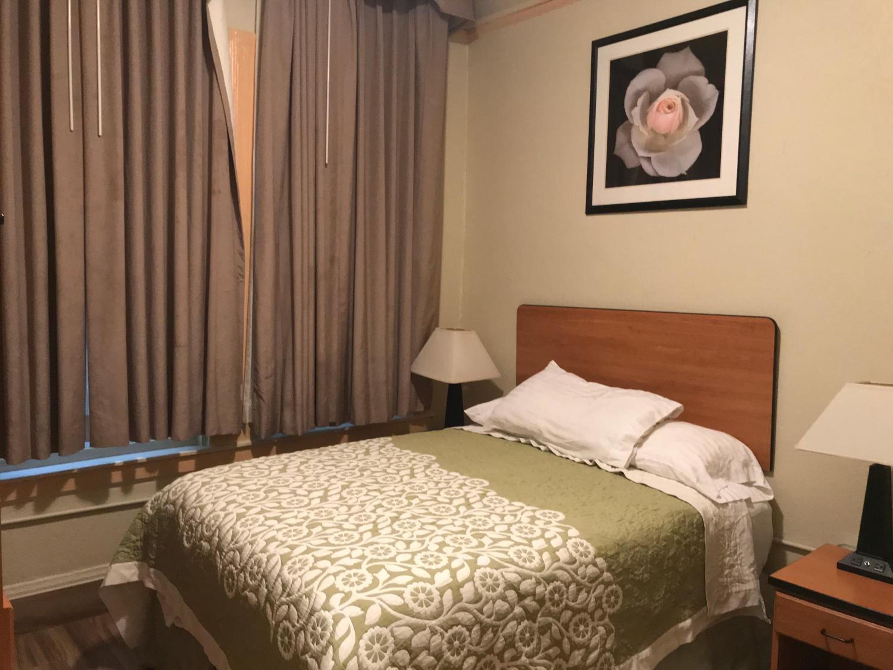 Boston Hotel 5/25