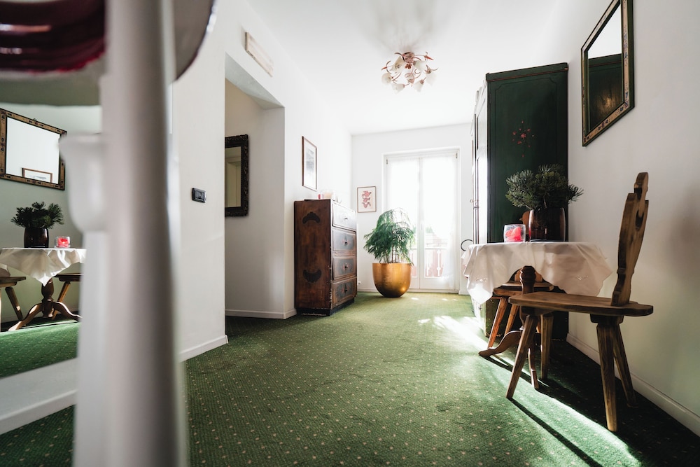 Hotel Oasi 36/50
